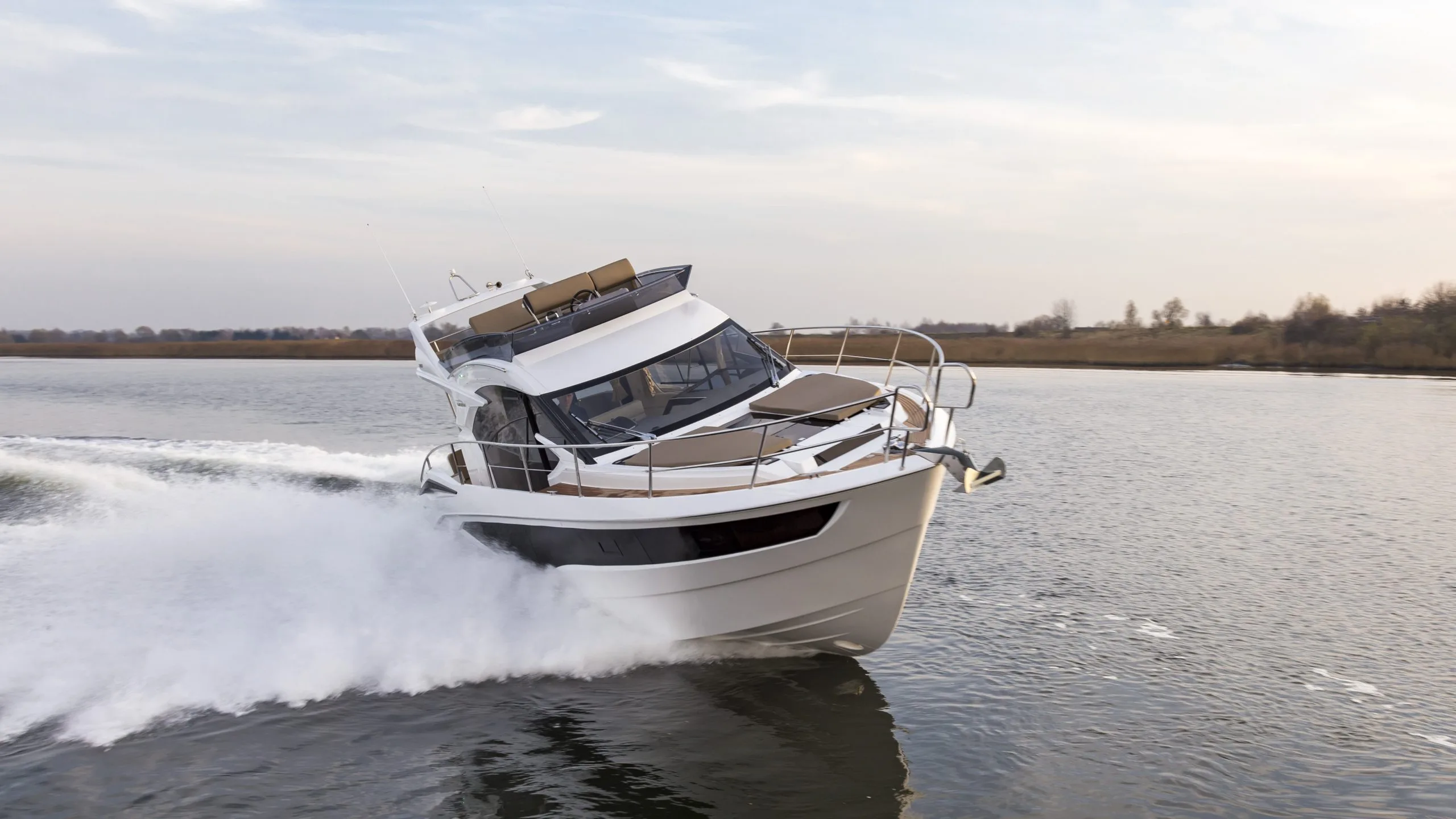 yacht galeon